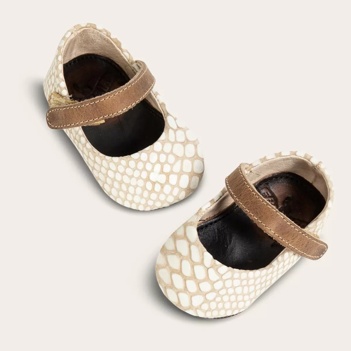 Freebird Stores Baby Jane White Snake Cheap