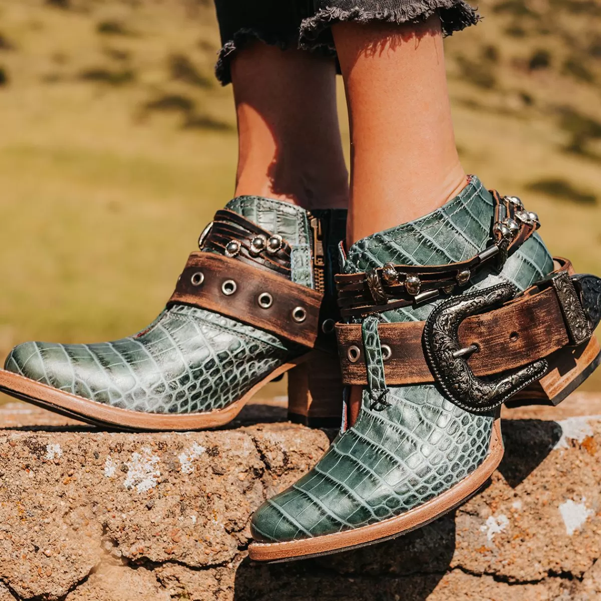 Freebird Stores Saloon Turquoise Croco Fashion